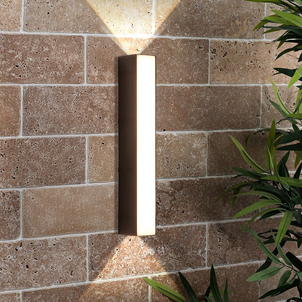 Luminaria LED Exterior Tubo Brillante