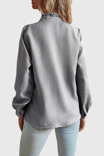 Blusa Lily Feminina: Elegância Rebelde, Conforto Macio, Estilo Único
