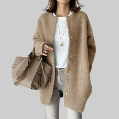 Cárdigan Suave de Lana Grace: Confort y Estilo para Mujer
