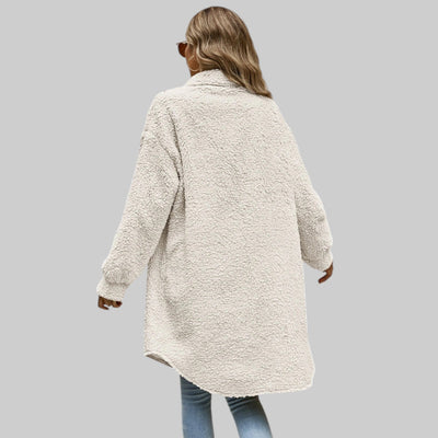 Abrigo Teddy Savannah para Mujer: Suave, Cálido y Elegante Invierno