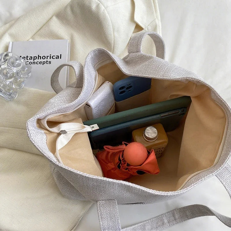 Isabela – Bolsa de tela con diseño moderno y funcional