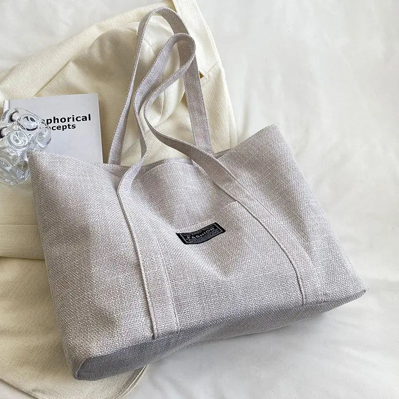 Isabela – Bolsa de tela con diseño moderno y funcional