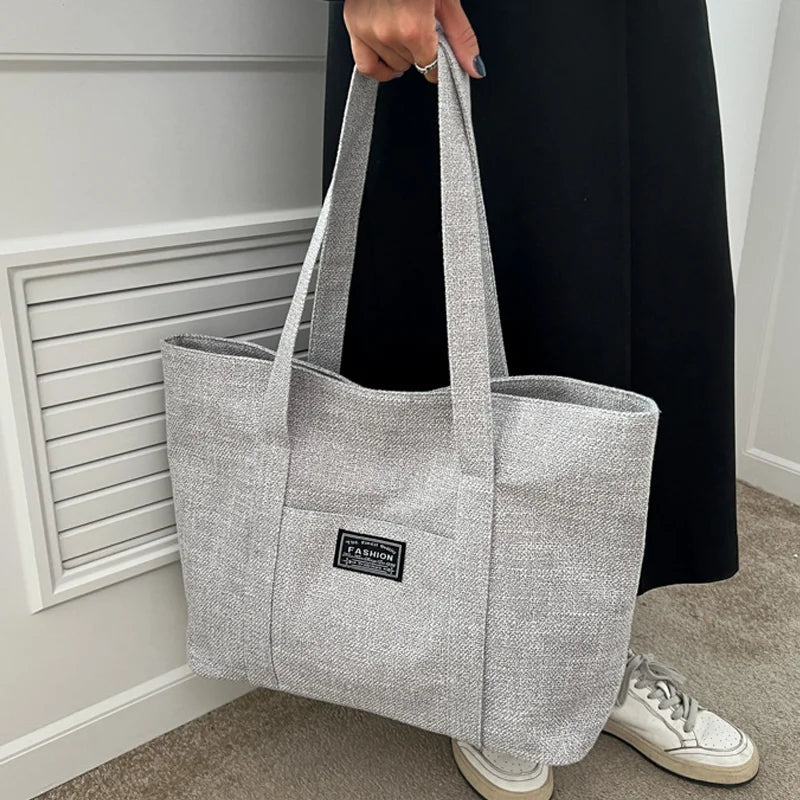 Isabela – Bolsa de tela con diseño moderno y funcional
