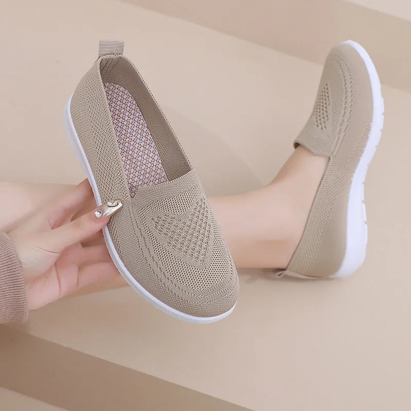 Clara – Zapatillas de Punto Confort
