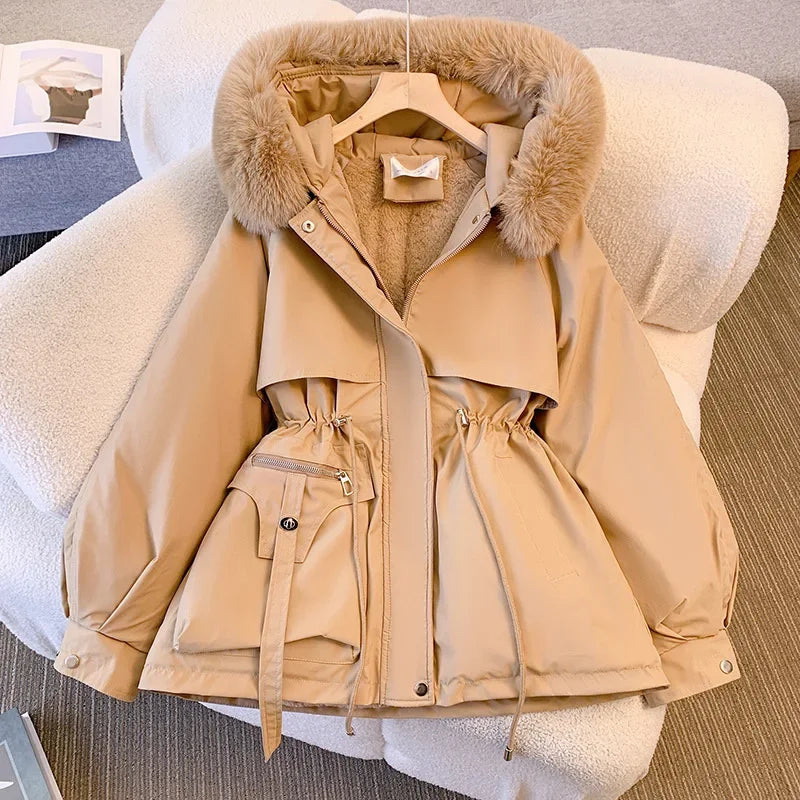Parka de Invierno con Capucha y Forro Aterciopelado