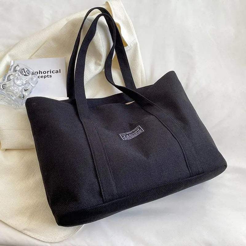 Isabela – Bolsa de tela con diseño moderno y funcional