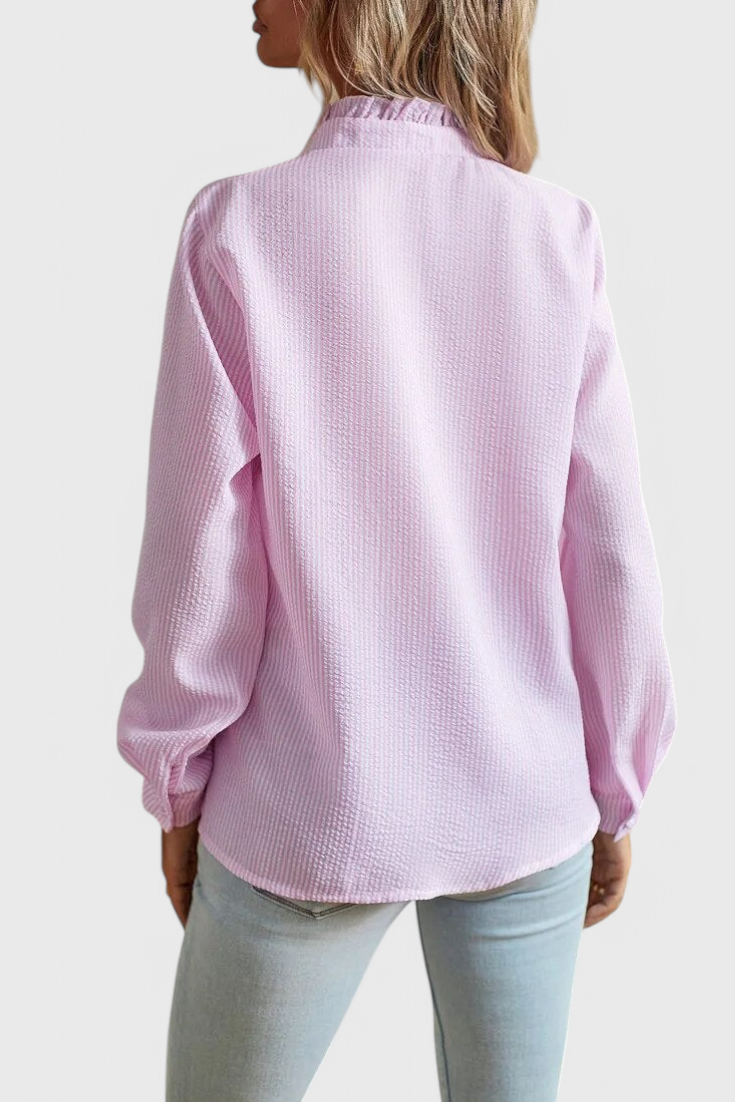 Blusa Lily Feminina: Elegância Rebelde, Conforto Macio, Estilo Único